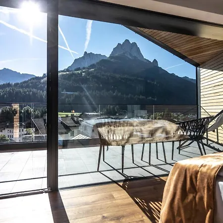 Hotel Ladinia Dolomites View