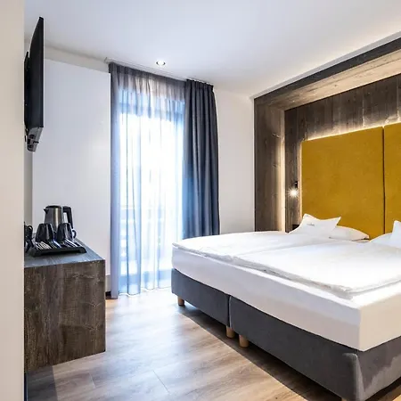 Ladinia Dolomites View 4*